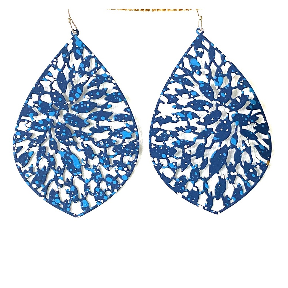 Blue and white speckled earrings